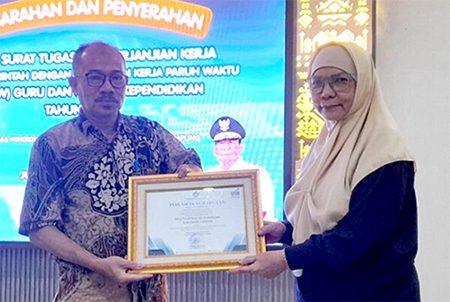 Dinas  Pendidikan dan Kebudayaan Kota Bandar Lampung Raih Penghargaan UKBI Adaptif Kemendikdasmen