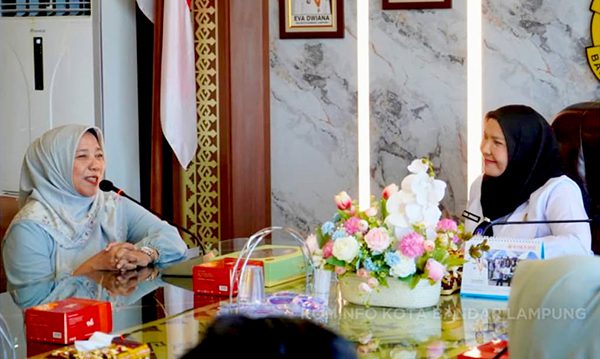 Bahas Rencana Kunjungan Dewan Pembina Muslimat NU, Bunda Eva Terima Audiensi Ketua PWNU Lampung