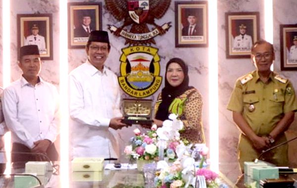 Walikota Eva Dwiana Terima Kunjungan Rektor UIN RI Perkuat Sinergi Dunia Pendidikan
