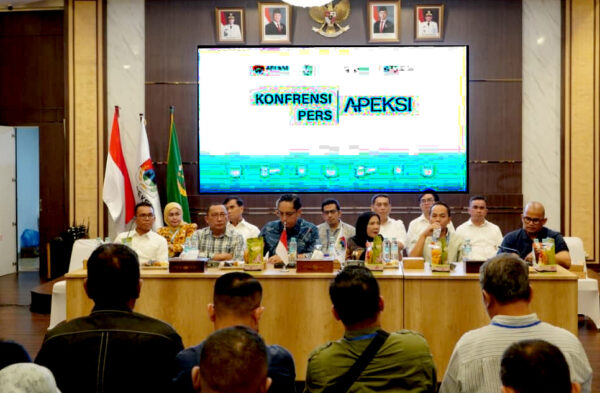 Wali Kota Balam Hadiri Rakernas APEKSI XVIII dan Konferensi Pers di Kota Medan