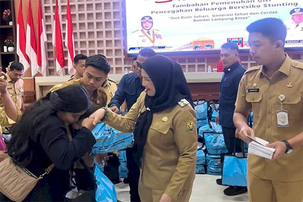 Cegah Stunting, Pemkot Bandar Lampung Bagikan Telur untuk 1.080 Keluarga Berisiko